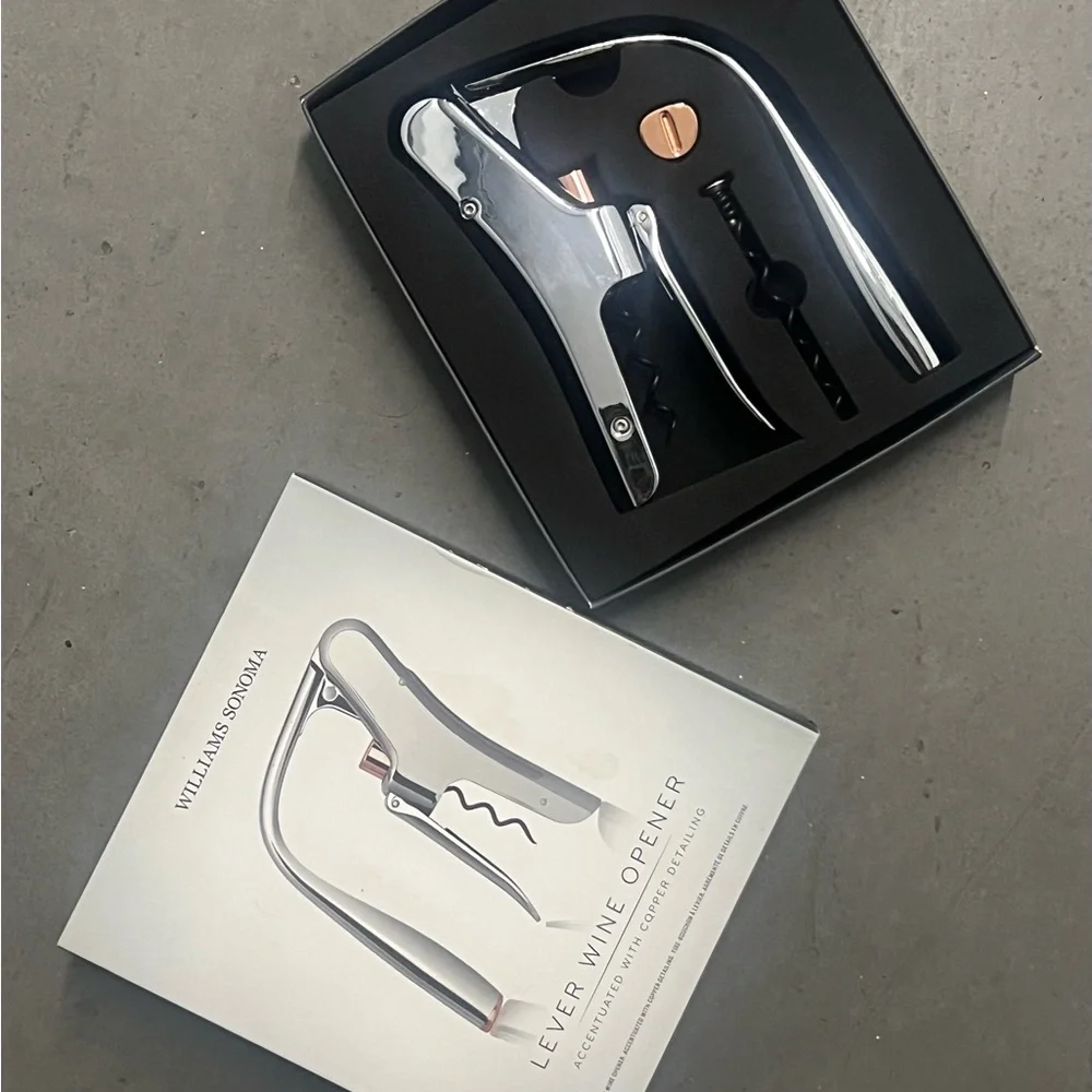 Williams Sonoma Lever Wine Opener Set in Box NWT